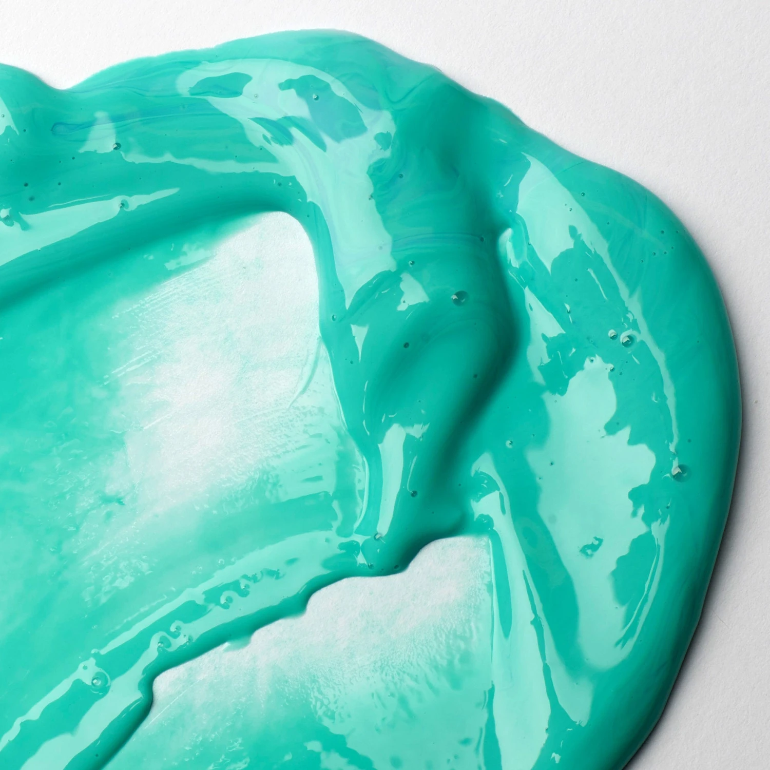 Liquitex Professional Gloss Medium - 237ml 2 Liquitex Professional Gloss Medium - 237ml - Image 2