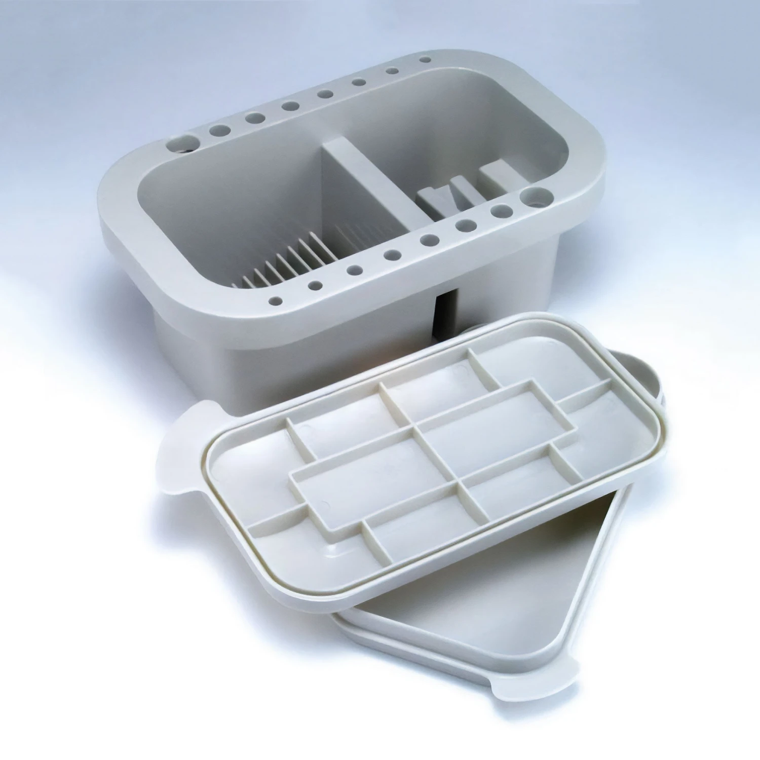 Brush Holder Tub With Integrated Palette/Lid 1 Brush Holder Tub With Integrated Palette/Lid