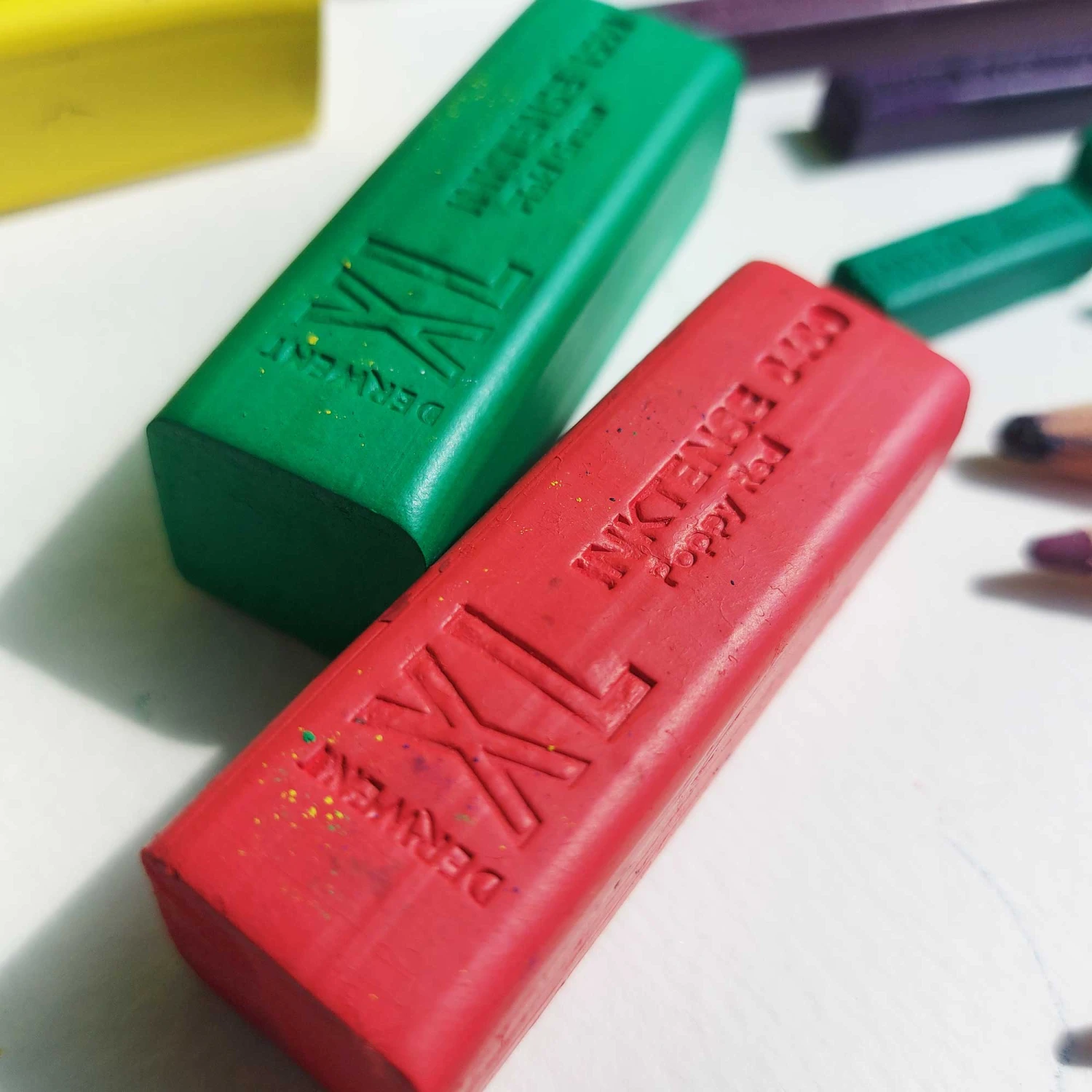 Derwent Inktense XL Blocks Tin Of 12 6 Derwent Inktense XL Blocks Tin Of 12 - Image 6