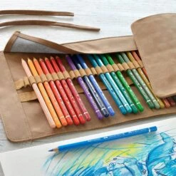 Faber-Castell Albrecht Durer 30 Artists' Watercolour Pencil Set With Roll Case & Brush 9 Faber-Castell Albrecht Durer 30 Artists' Watercolour Pencil Set With Roll Case & Brush -ARTdiscount Durer 30 Pencils Set 5
