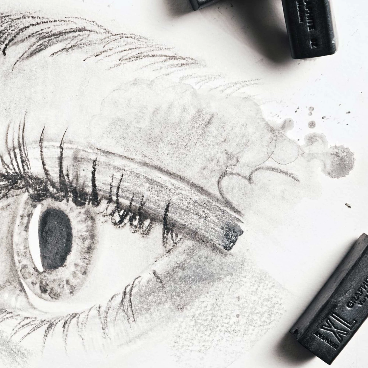 Derwent Graphite XL Blocks Tin Of 6 3 Derwent Graphite XL Blocks Tin Of 6 - Image 3