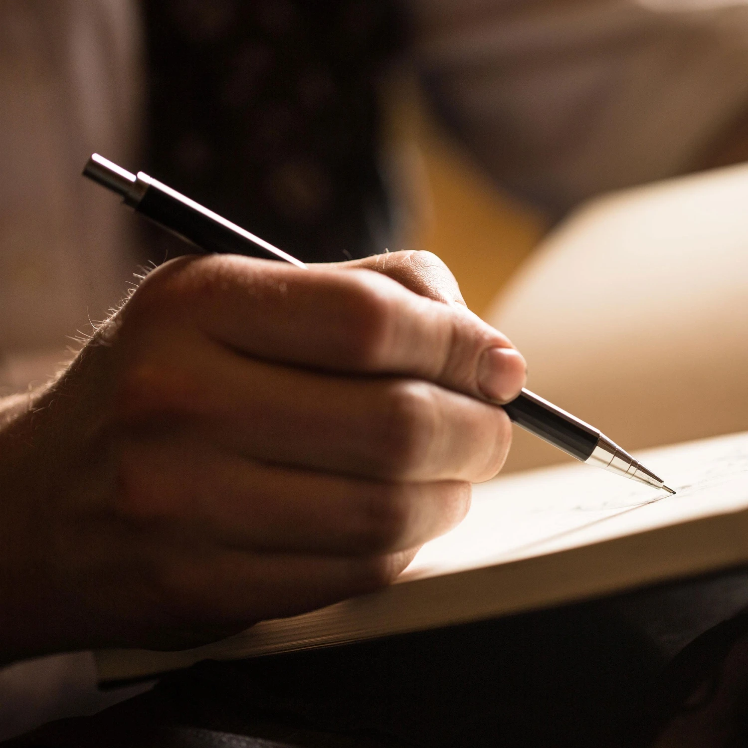 Derwent Precision Mechanical Pencil Set - HB 0.5 3 Derwent Precision Mechanical Pencil Set - HB 0.5 - Image 3