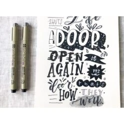 Sakura Pigma Micron Fineliners - Set Of 8 -ARTdiscount Pigma Micron Fineliners 5