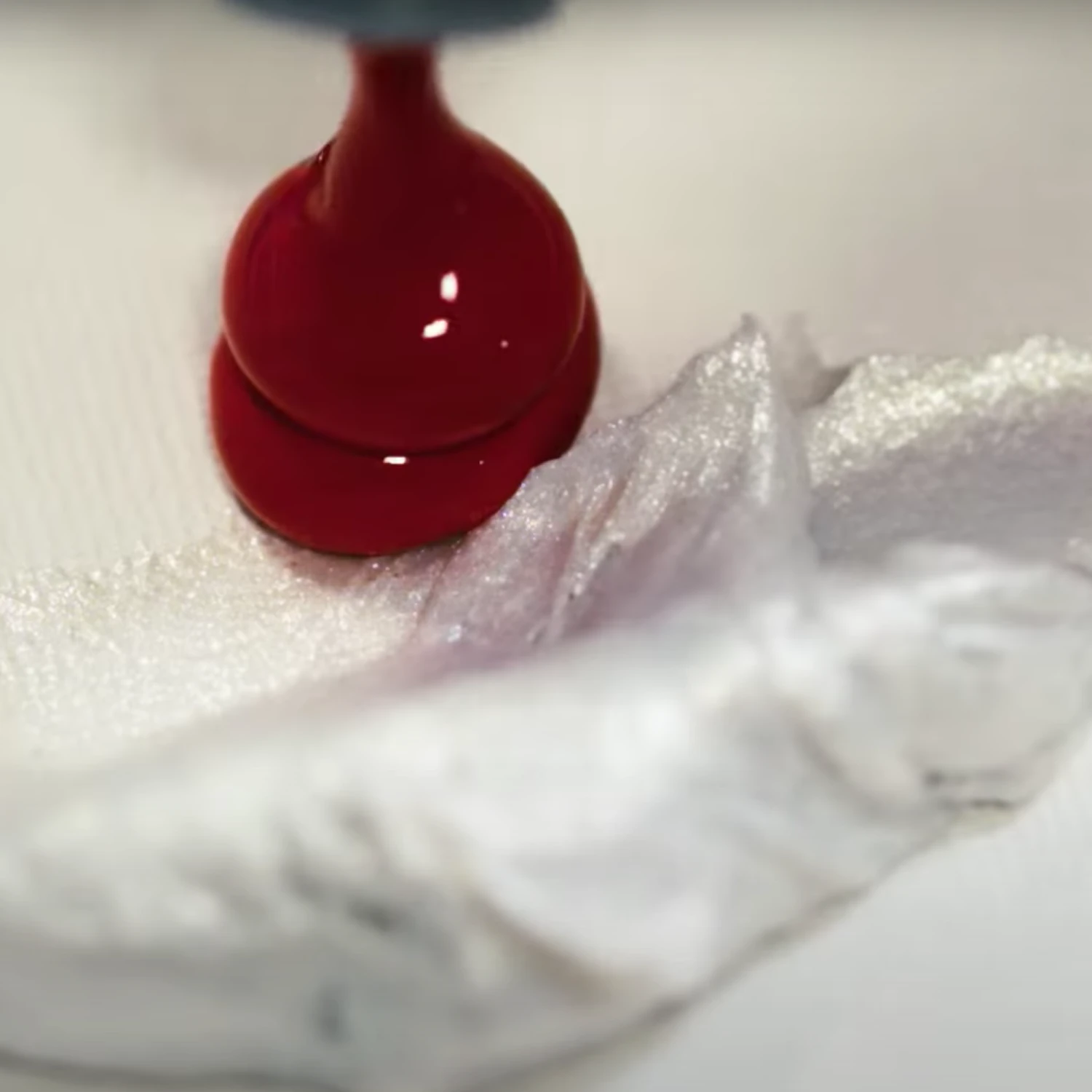 Winsor & Newton Galeria Iridescent Medium 250ml 2 Winsor & Newton Galeria Iridescent Medium 250ml - Image 2